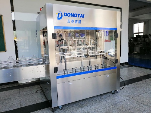 食用油灌裝機(jī)因細(xì)節(jié)而受歡迎，山東東泰為其助力