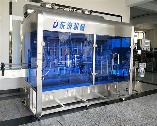 全自動食用油灌裝機(jī)日常維護(hù)別放松，東泰替你把關(guān)